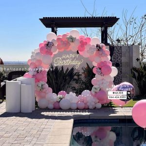 Organic Balloon Decoration